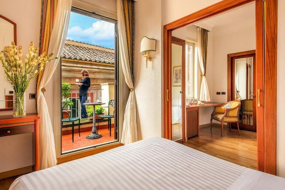 Hotel Regno Roma Exterior foto