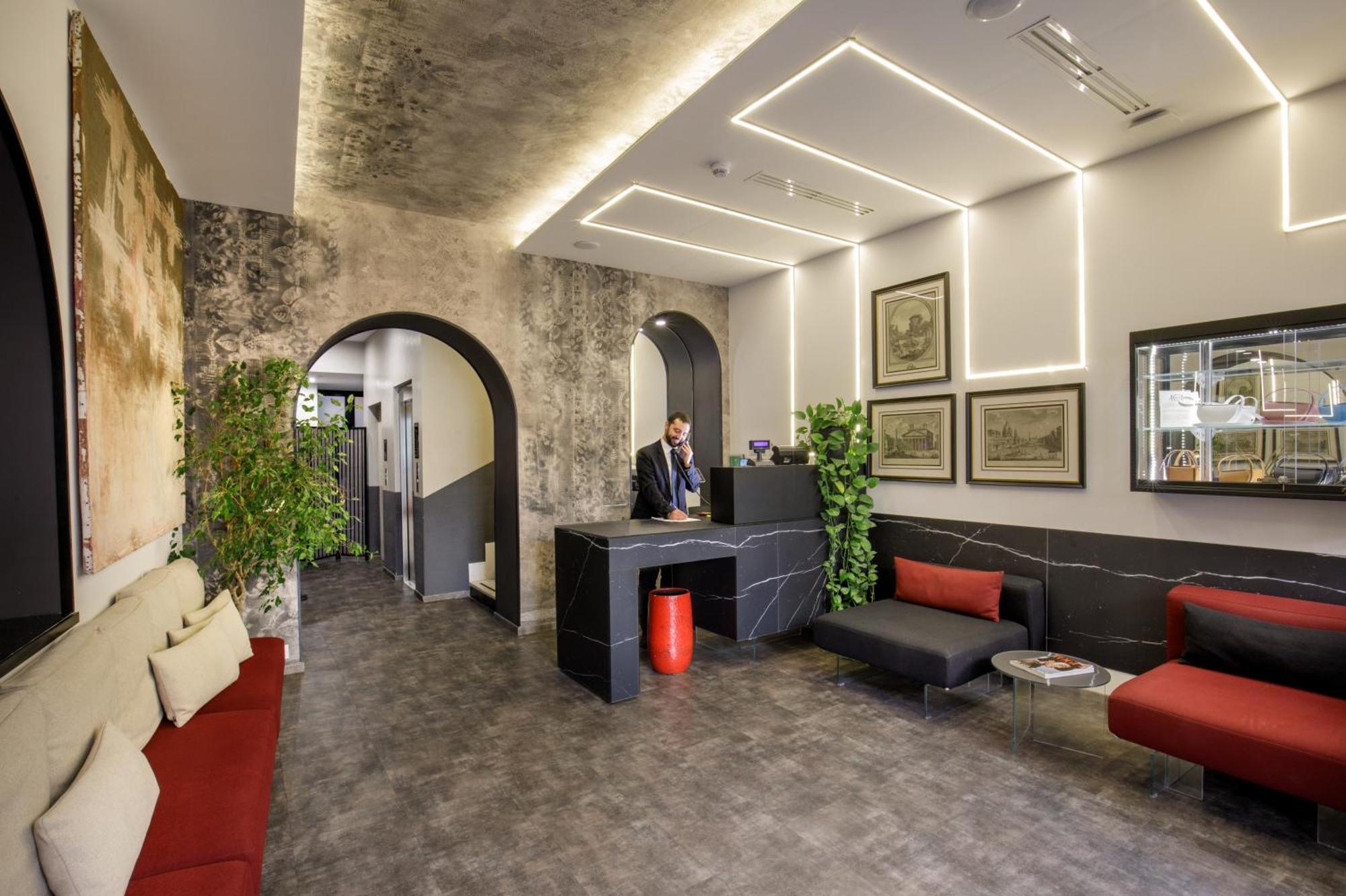 Hotel Regno Roma Exterior foto