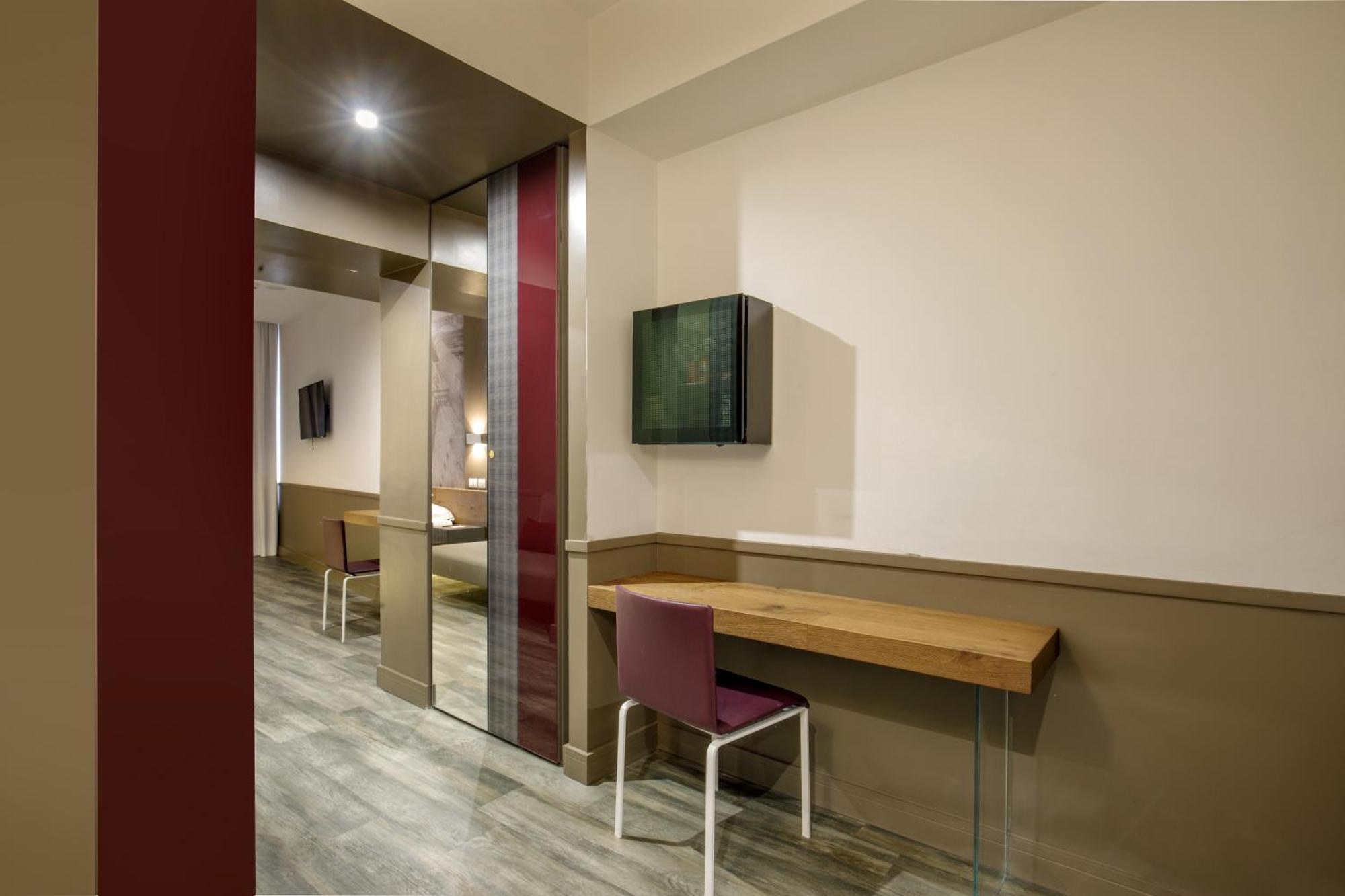 Hotel Regno Roma Exterior foto