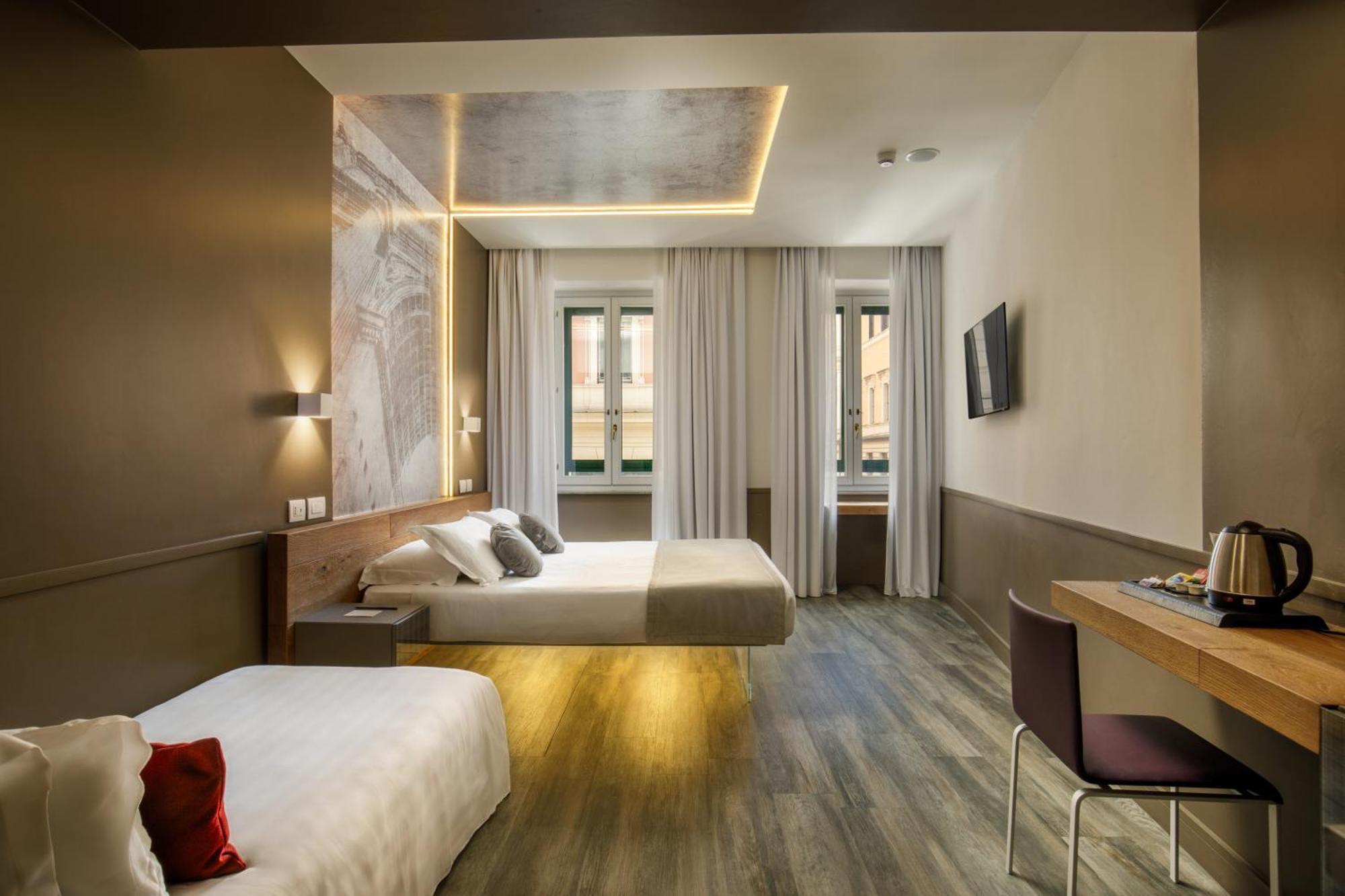 Hotel Regno Roma Exterior foto