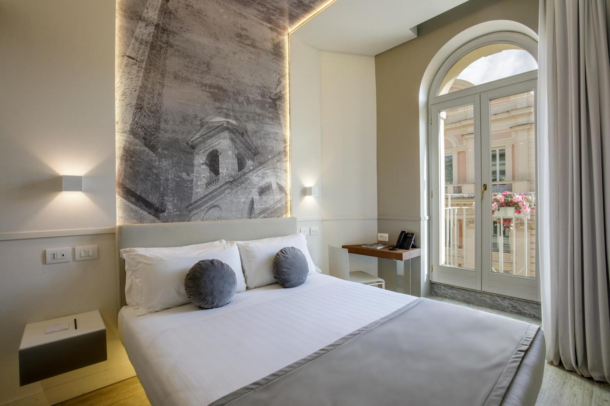 Hotel Regno Roma Exterior foto